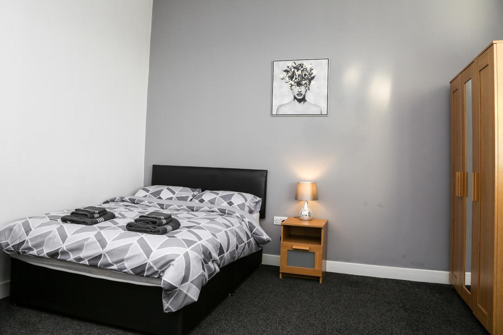 Apartamento Luxurious & Lavish Salford Quays Free Parking Mánchester Exterior foto